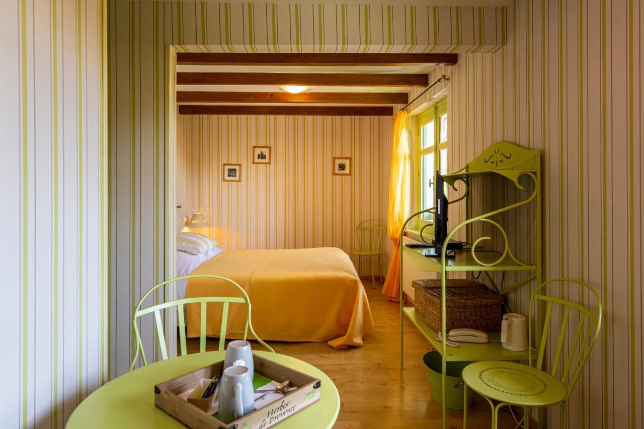 Logis Auberge Du Fel Le Fel Eksteriør billede