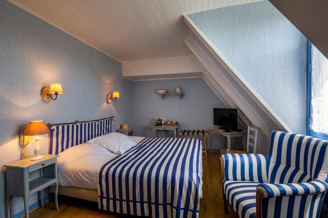 Logis Auberge Du Fel Le Fel Eksteriør billede