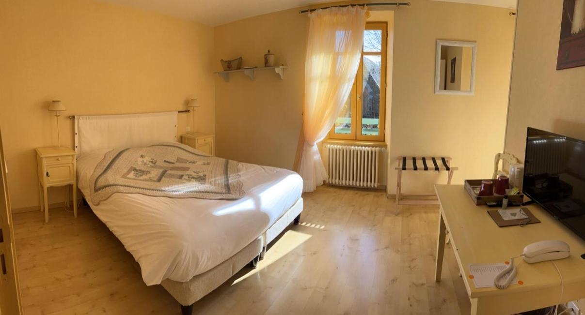 Logis Auberge Du Fel Le Fel Eksteriør billede