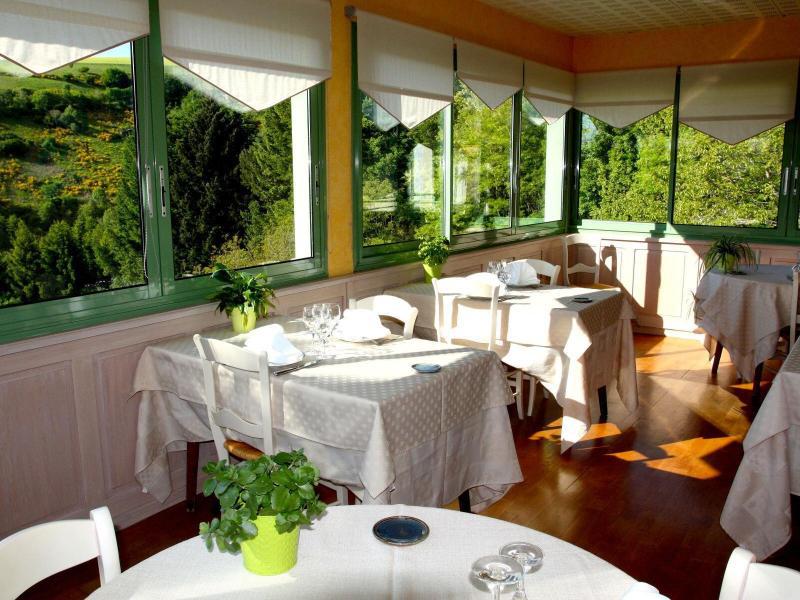 Logis Auberge Du Fel Le Fel Eksteriør billede