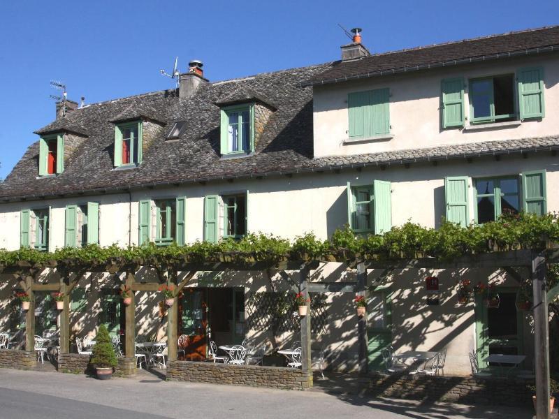 Logis Auberge Du Fel Le Fel Eksteriør billede
